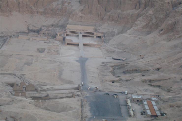 Świątynia w Hatshepsut - Świątynia w Hatshepsut 3.JPG